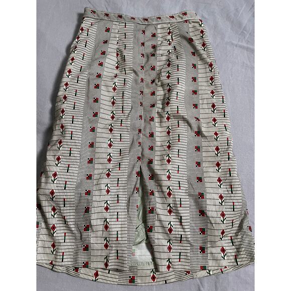 Art Deco Tile like Pattern Skirt - Picture 4 of 8